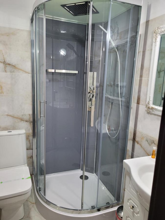 Lotus Boutique Hotel Дева Екстериор снимка