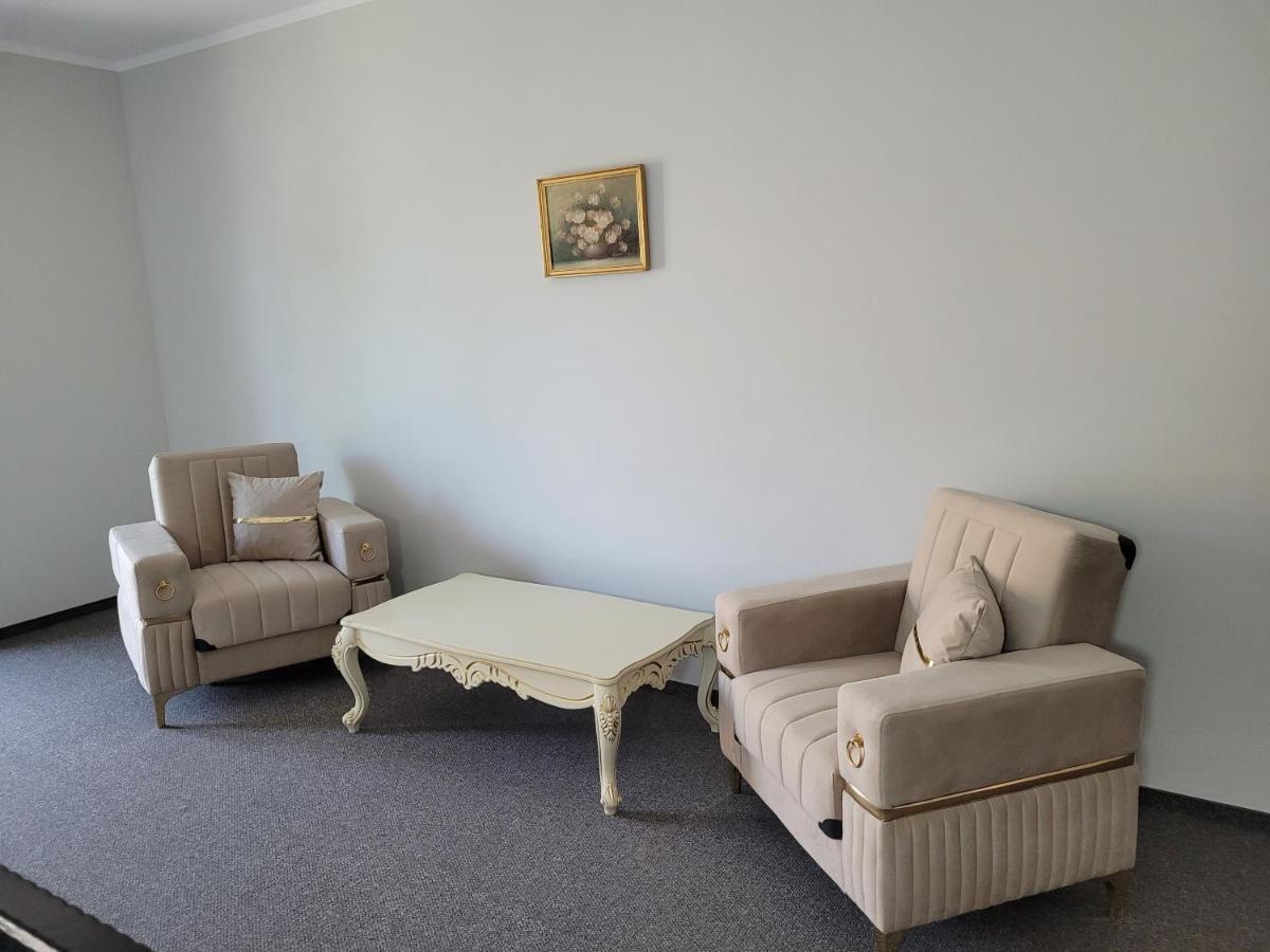 Lotus Boutique Hotel Дева Екстериор снимка