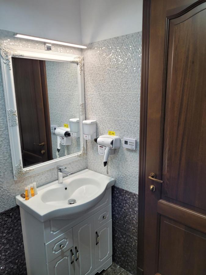 Lotus Boutique Hotel Дева Екстериор снимка