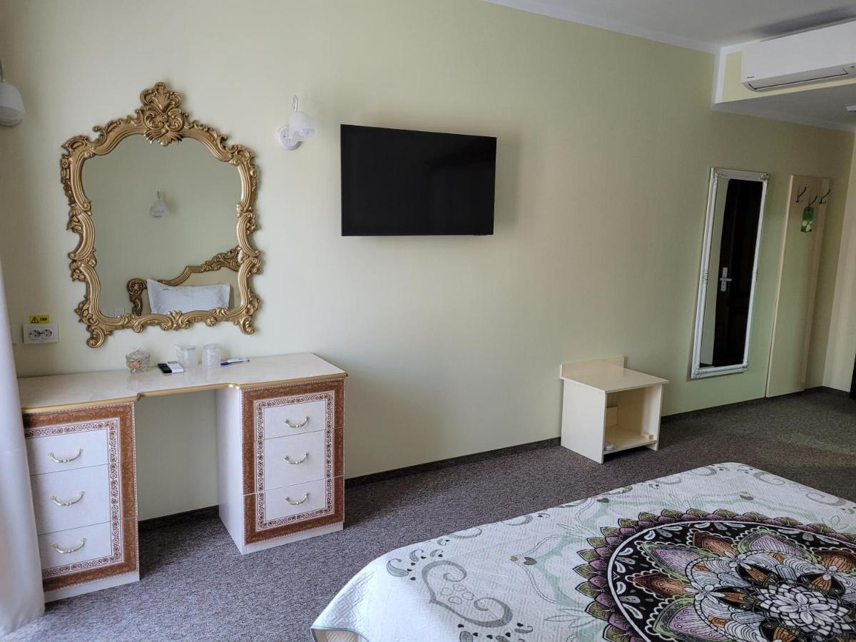 Lotus Boutique Hotel Дева Екстериор снимка